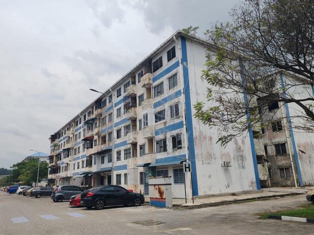 Apartment Seri Bakawali 1