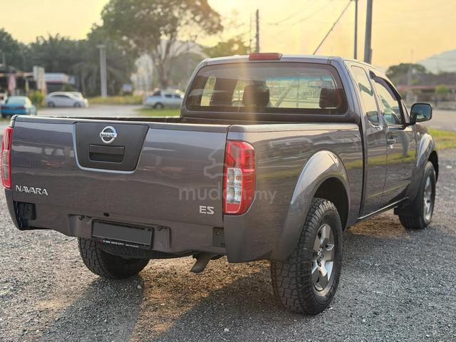 2015 Nissan NAVARA 2.5 CLASSIC/PASAR MALAM LV (M) - 4