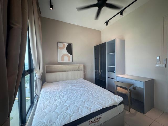 Sinaran Residence Master room For rent 1