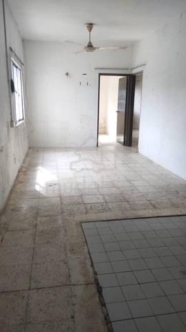 Strawberry Court Apartment 1