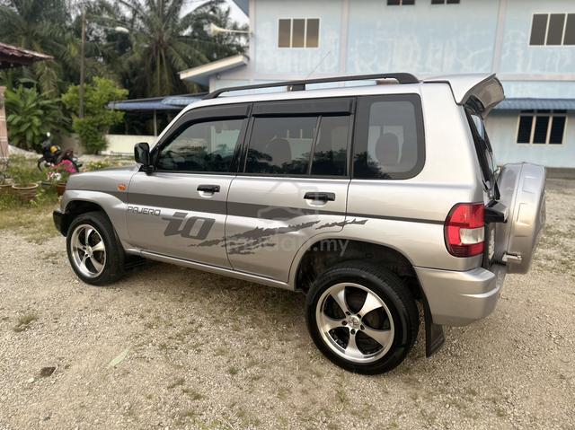 2001 Mitsubishi PAJERO 1.8 IO (A) - 2