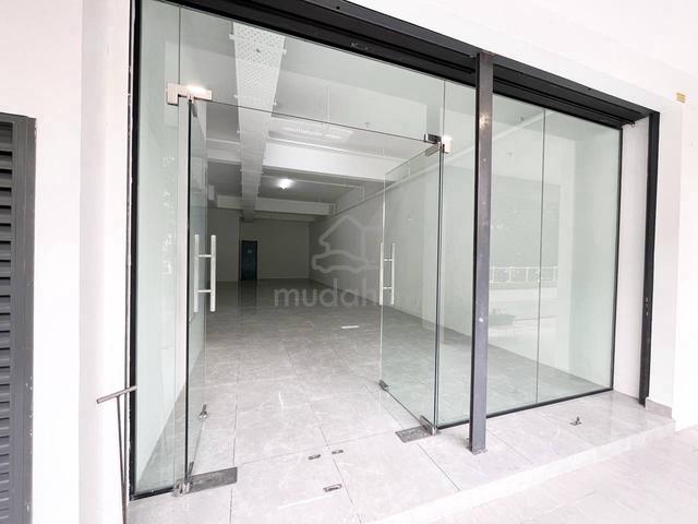FACING MAIN ROAD SHOP LOT FOR RENT@Sunsuria Forum,SETIA ALAM. 1