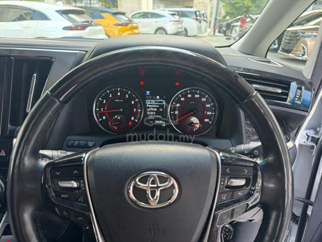 2022 Toyota ALPHARD 2.5 SC MODELISTA SUNROOF - 3