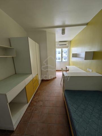 Univillage 1
