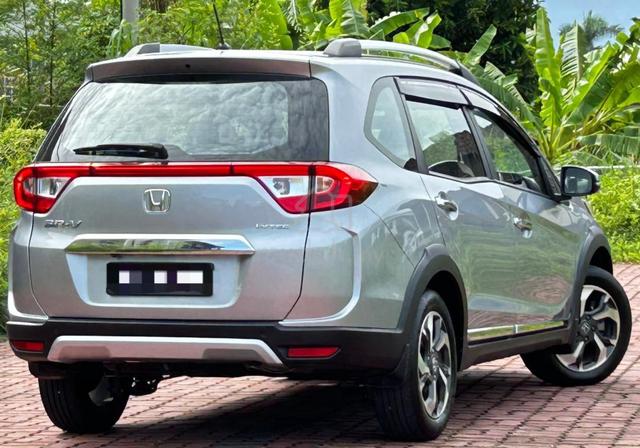 2017 Honda BR-V 1.5 V (A) - 3