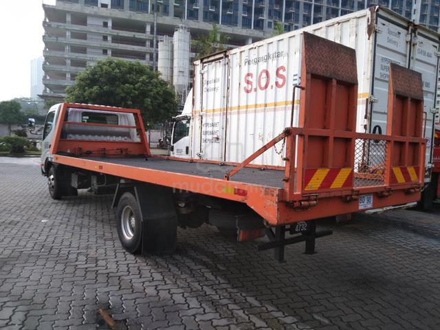 Hino XZU 415 Towing Car Carrier - photo 4 of 6