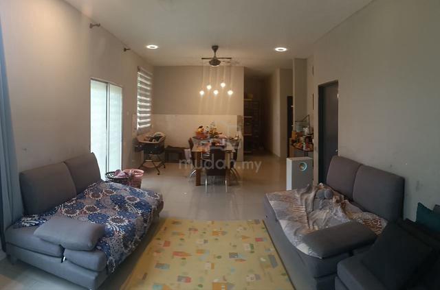 Single Storey Bungalow seksyen 5, Bandar Tasik Senangin, Lenggeng N9 1