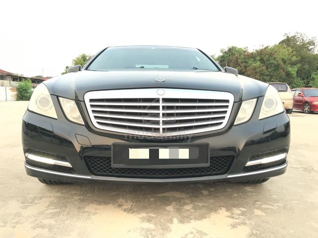 Mercedes Benz E200 1.8 CGI(A)LEATHER S/18"AMG RIM - 3