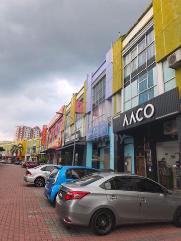Kota Tinggi Jln Niaga 4 Storey Shoplot Corner Lot For Sales 1