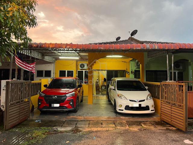 Sudah Renovation! Taman Makmur teres setingkat untuk dijual 2