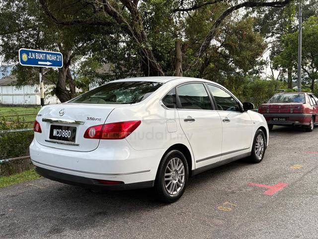 2011 Nissan SYLPHY 2.0 COMFORT G11 (A) - 2