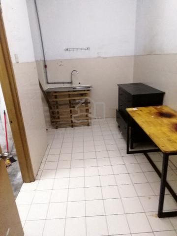 suria setapak beside KLTS 2