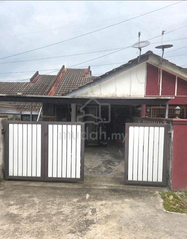 Rumah teres bukit idaman Selayang Selangor 1