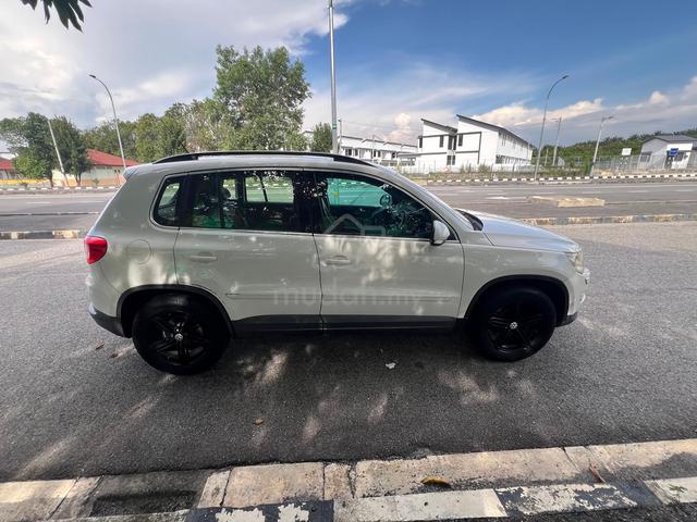 2009 Volkswagen TIGUAN 2.0 TSI 4MOTION (A) - 3
