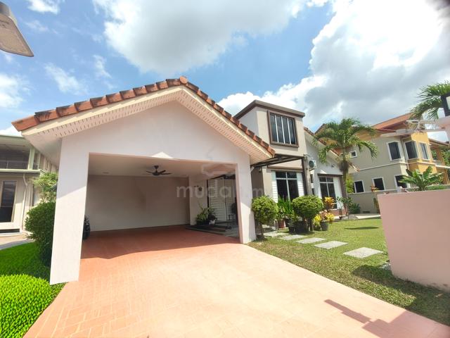 Move in Condition Single Storey Bungalow at Bandar Enstek Nilai 1