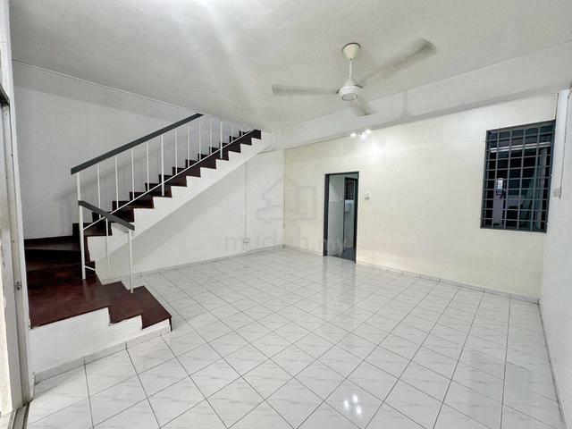 Saleng Tmn Muhibbah Jln Jambu @ 2 Storey House 18x60sqft 1