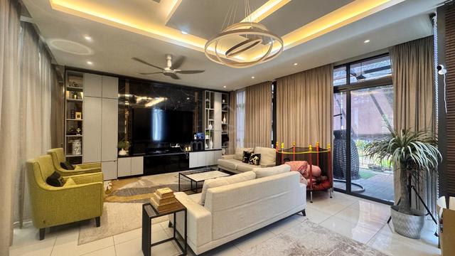 Taman Melawati Courtyard Villa Fully Furnished Extensive Reno 1