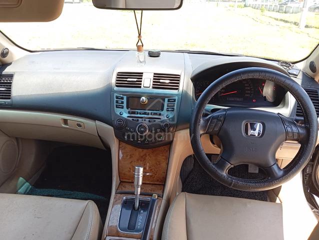 2004 Honda ACCORD 2.4 i-VTEC (A) - 5