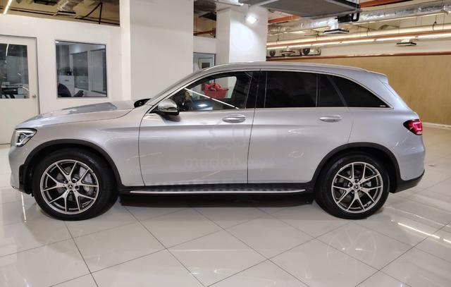 OFFER - 2022 Mercedes Benz GLC300 2.0 4MATIC AMG - 3