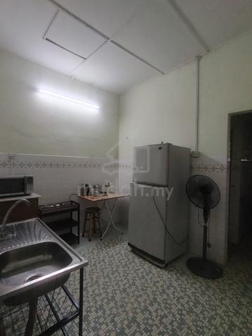 Ipoh Garden East End Lot Freehold 30x75 Below Bank Value RM335K 1