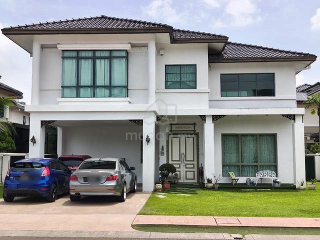 PREMIUM Bungalow In Amverton Park Bungalow, Bkt Kemuning Golf & Resort 1