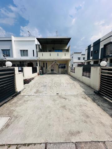 Precinct 10 Setia Indah 2-storey 3Bed 2bath 1