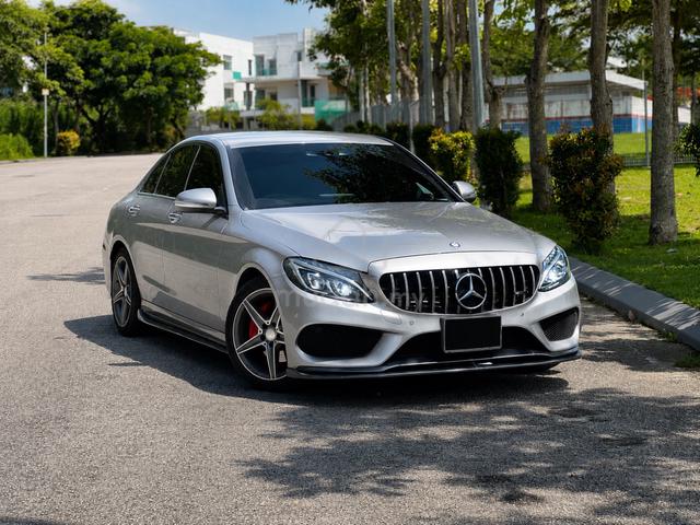 /2020 Mercedes Benz C180 AMG SPORT (CBU) 1.6 (A) - 1