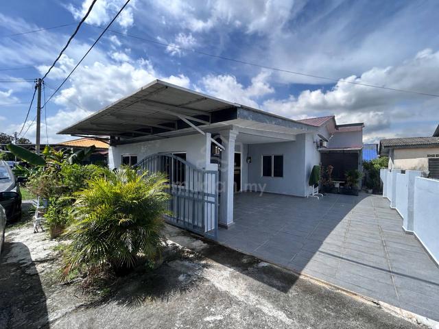 CHEAPEST RENOVATED Single Storey Semi D Desa Surada Seksyen 8 Bangi 1