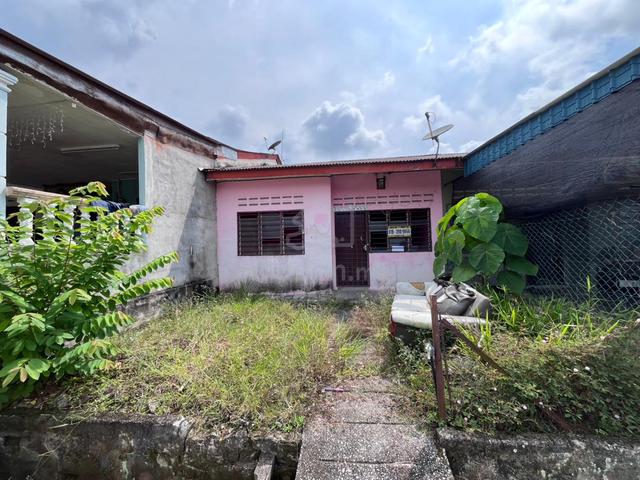 Single Storey For Rent Taman Kelubi Damai , Jasin Melaka 1