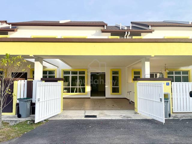 Double Storey Terrace, Taman Bukit Senawang Perdana, Seremban 1