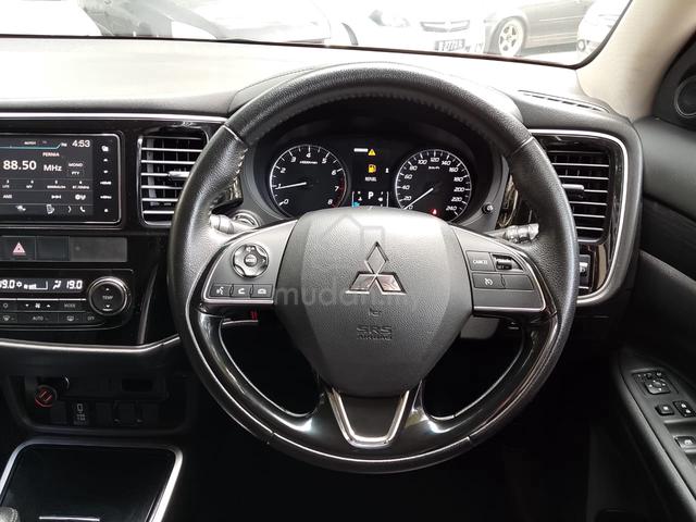 2018 Mitsubishi Outlander 2.0 (A) Luxury 7 Seaters - 5
