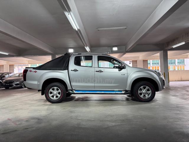 2017 Isuzu D-MAX 2.5LS 4X4 FACELIFT (A) - 4