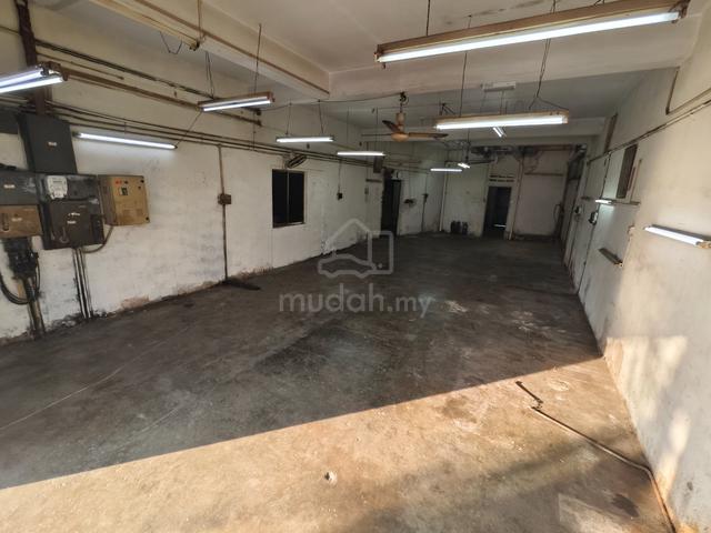 Shoplot Rent OUG 22*82 1804sf Ground Floor Jalan Hujan Rahmat Cafe F&B 1
