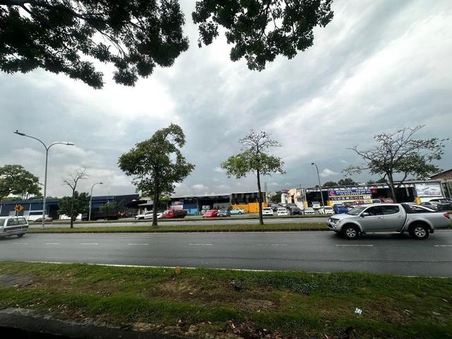 Jalan Mutiara Emas 7/x Terrace Factory Rent Johor Bahru 1
