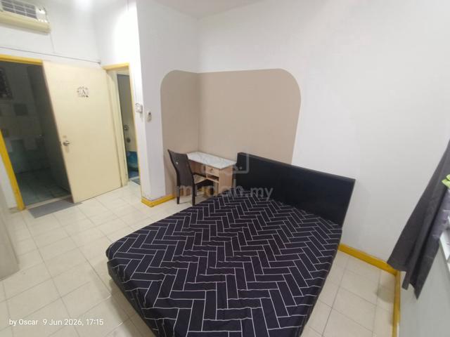[Female Master Bilik] Cengal condo, LRT Salak Selatan, Permaisuri 1