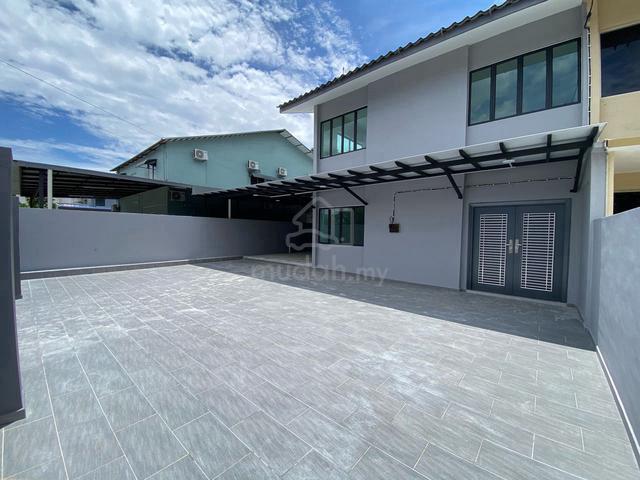 Kebun Teh 2-Storey 40x75 Semi-D Newly Full Renovated @ JB Town 1