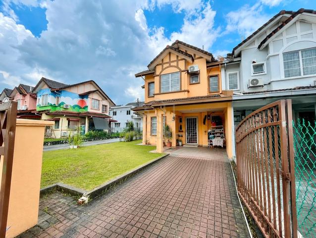 (END LOT! SALE!) 2 Storey Terrace House, Putra Heights, Subang 1