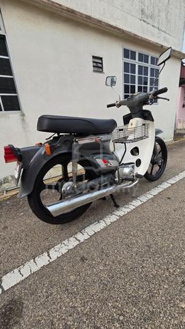 Honda C70 - photo 6 of 9