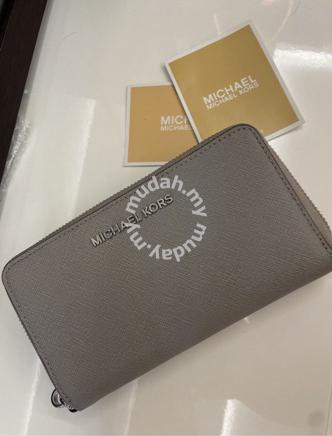 Michael Kors Authentic & Original Wallet - Bags & Wallets for sale in  Cheras, Kuala Lumpur