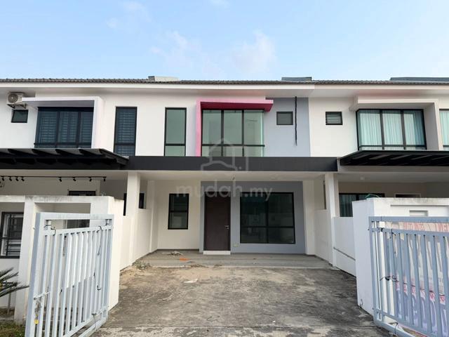 Taman Austin Duta Double Storey Terrace House 4bed Johor Bahru 1
