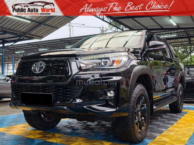 Toyota HILUX 2.8 VNT 4X4 BLACK EDITION 41kKM WRNTY - 1