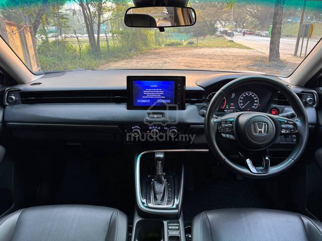 2022 Honda HR-V 1.5 TURBO V (A) TIP TOP CONDITION - 4