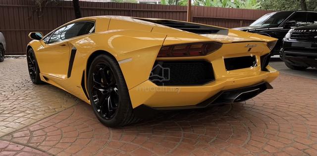 2012 Lamborghini AVENTADOR 6.5 LP 700-4 (A) - 2