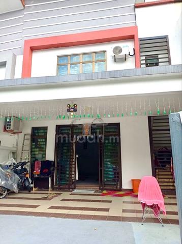Dato Onn Double Storey Terrace House Unblock End Lot 4 Bed 4 Bath Rent 1