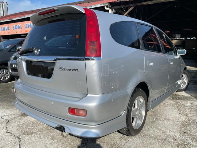 2003 Honda STREAM 2.0 iVS (A) Sunroof Full Leather - 4