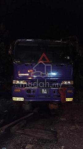 Lori Sampah / Garbage Truck - photo 5 of 6