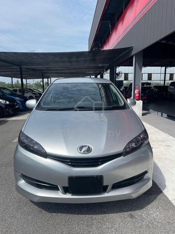 2010 Toyota WISH 1.8 S (A)GOOD CONDITION - 2