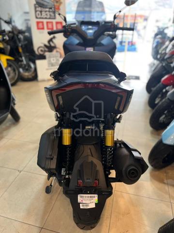 Carousel Image
