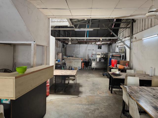 Commercial Shop Lot For Rent 1