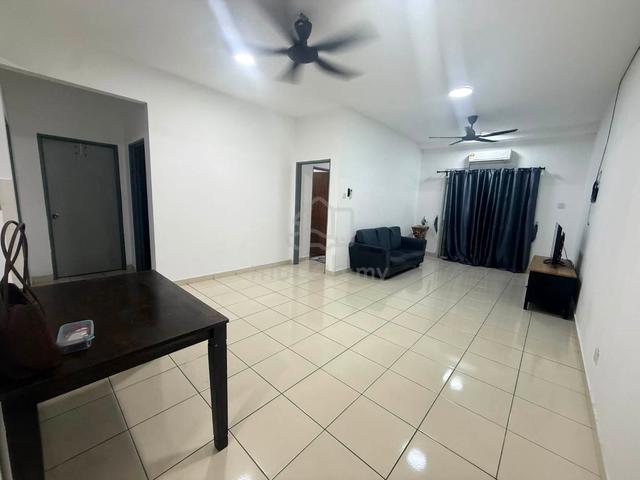 Sri Ixora Apartment 1